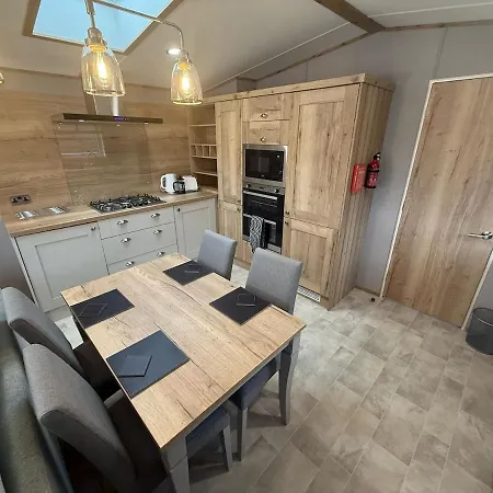 Сasa de vacaciones Magpie At Brickyard Lakes *