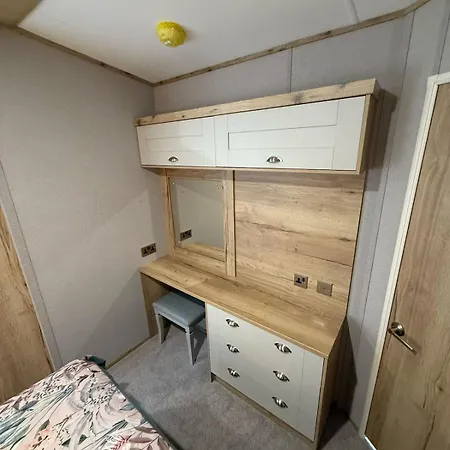 Magpie At Brickyard Lakes Сasa de vacaciones *