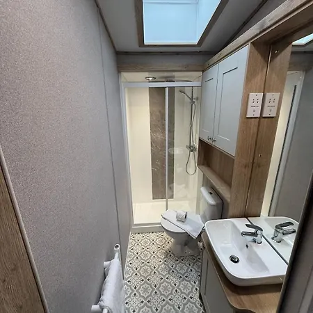 Magpie At Brickyard Lakes Casa de Férias Amotherby